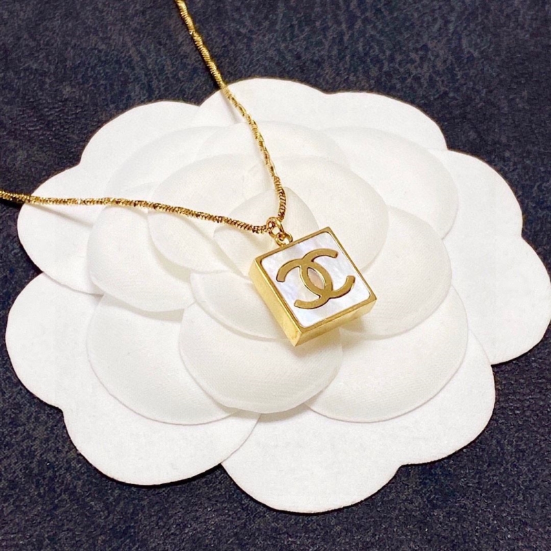 Ch**el necklaces